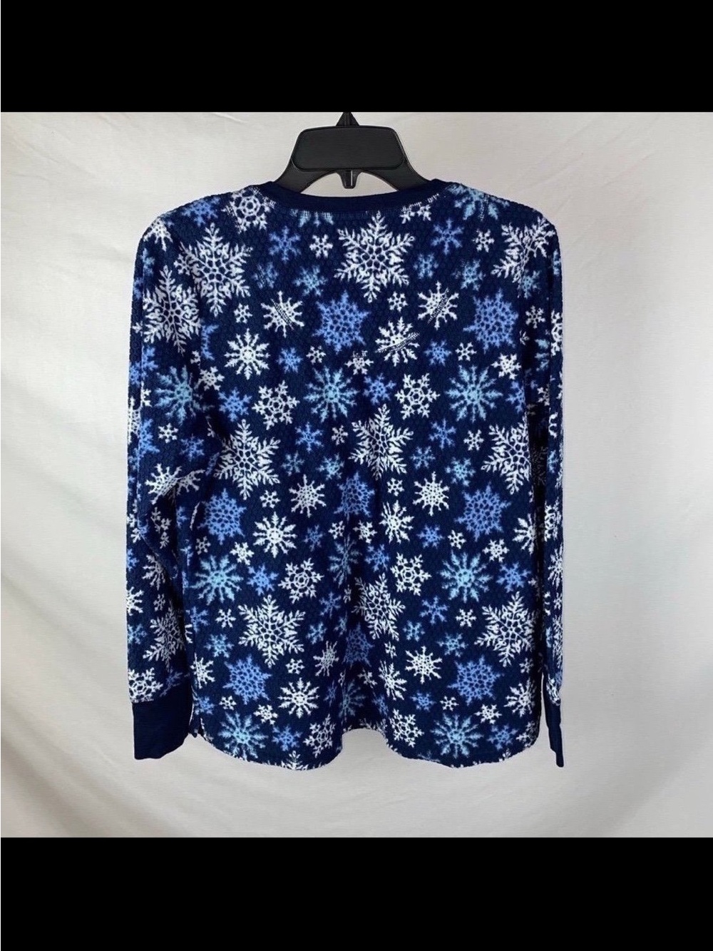Snowflake PJ set - Picture 9 of 12
